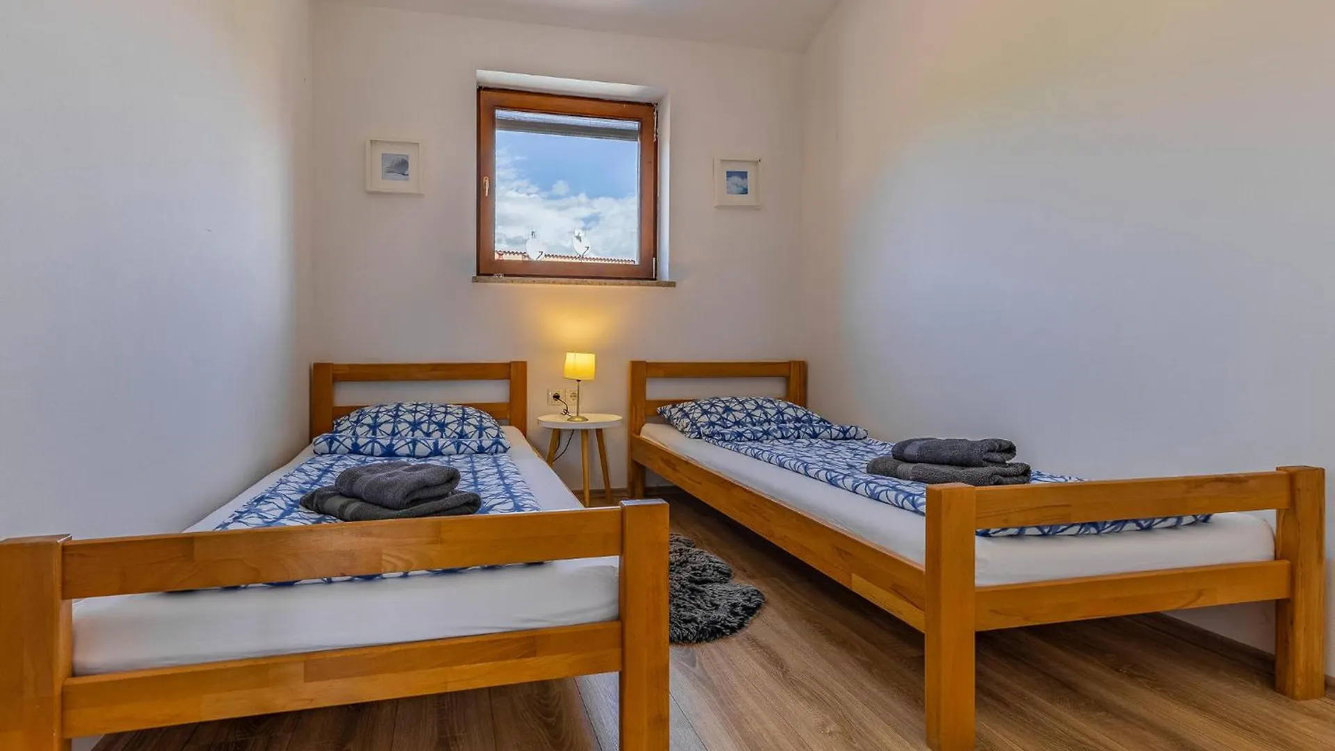 Holiday home 4 Bedroom Cozy Home In Barbariga Croatia