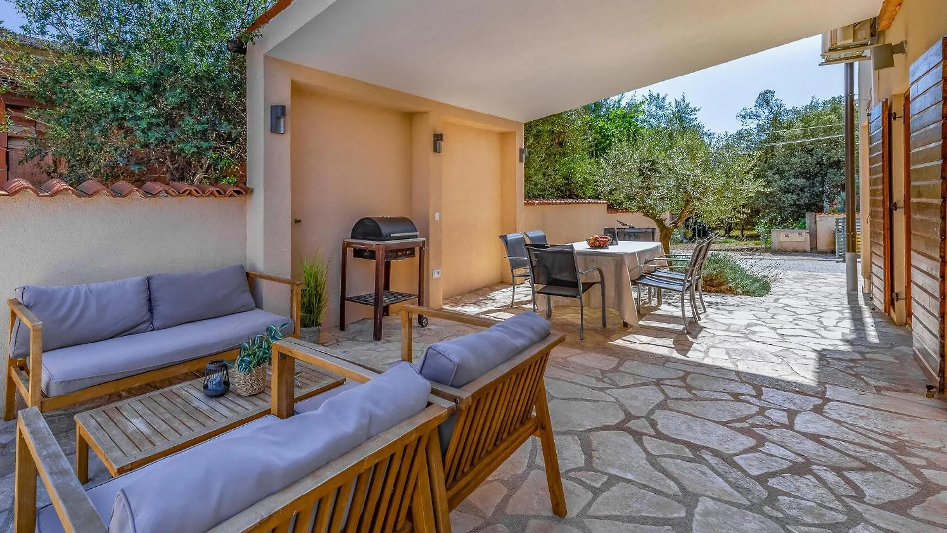 Holiday home 4 Bedroom Cozy Home In Barbariga