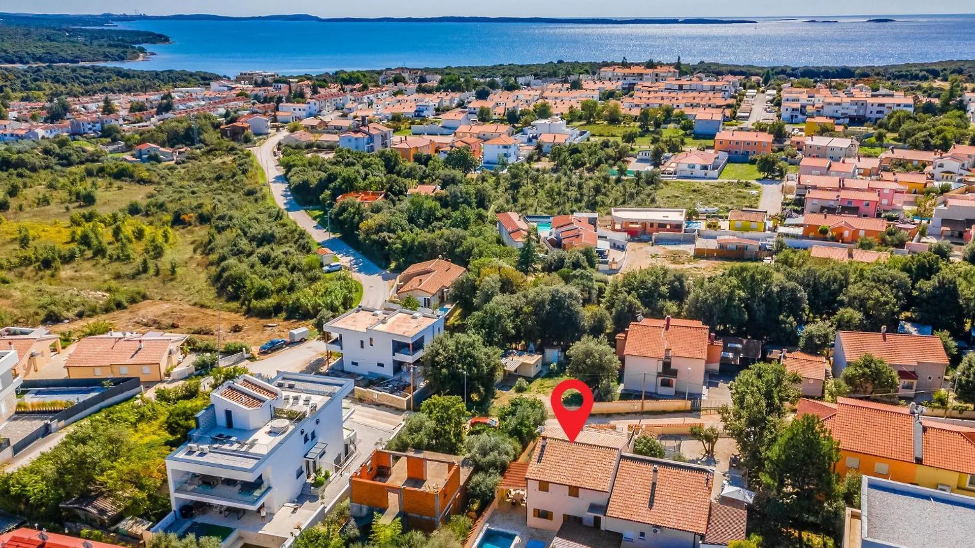4 Bedroom Cozy Home In Barbariga