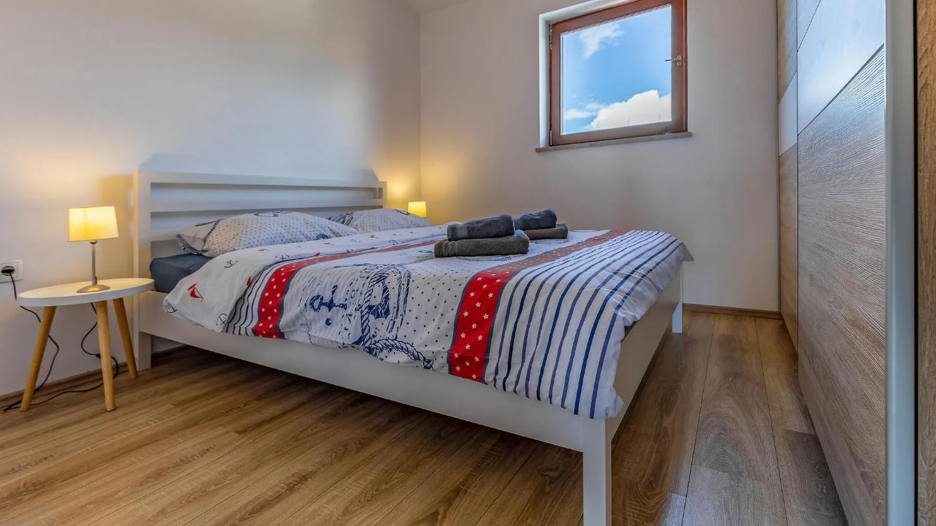 4 Bedroom Cozy Home In Barbariga
